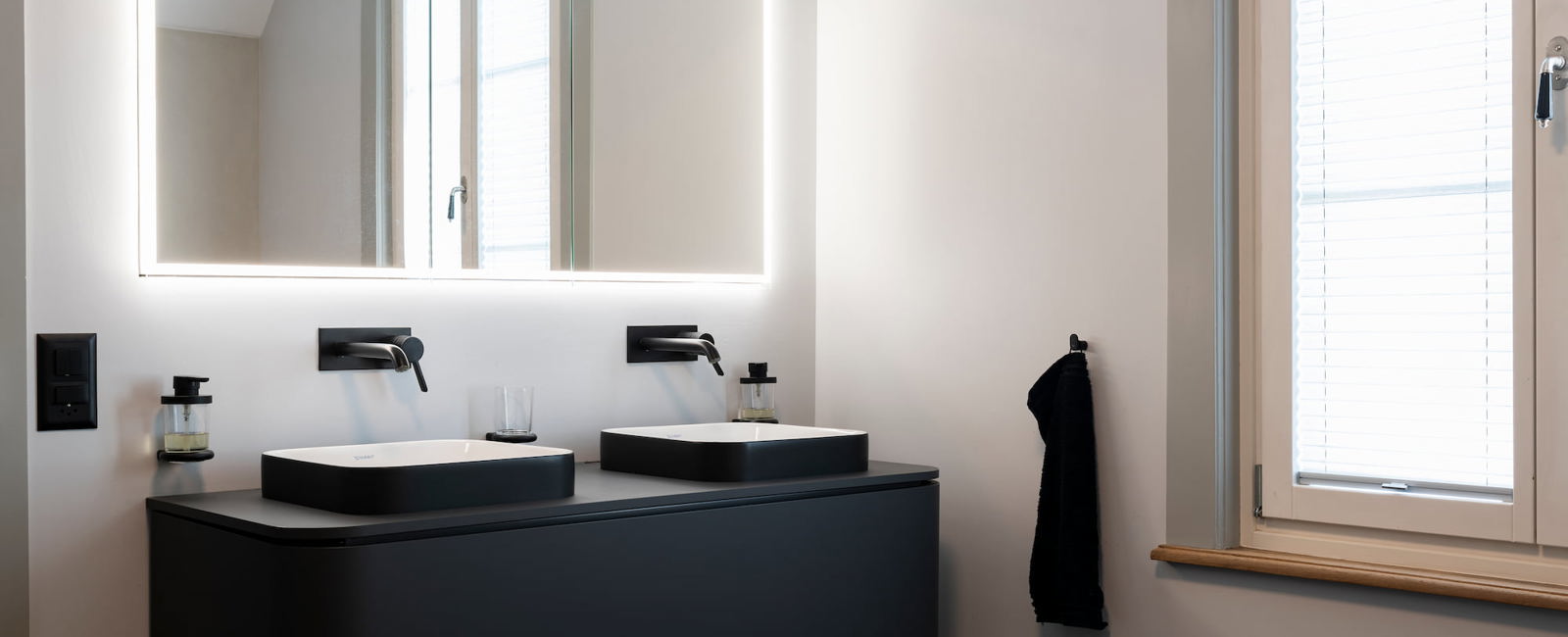 Fugenlose Wandbeläge Burgunderstrasse